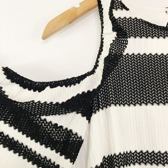 Zara Black White Striped Cold Shoulder Striped Shift Mini Dress - Picture 4 of 10